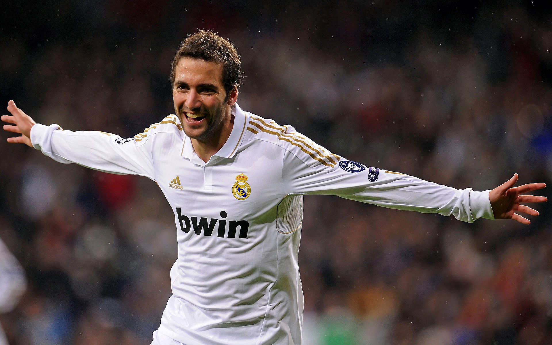 开云体育在线-卡塞米罗的维也纳之夜，当铁血后腰化身绝杀诗人