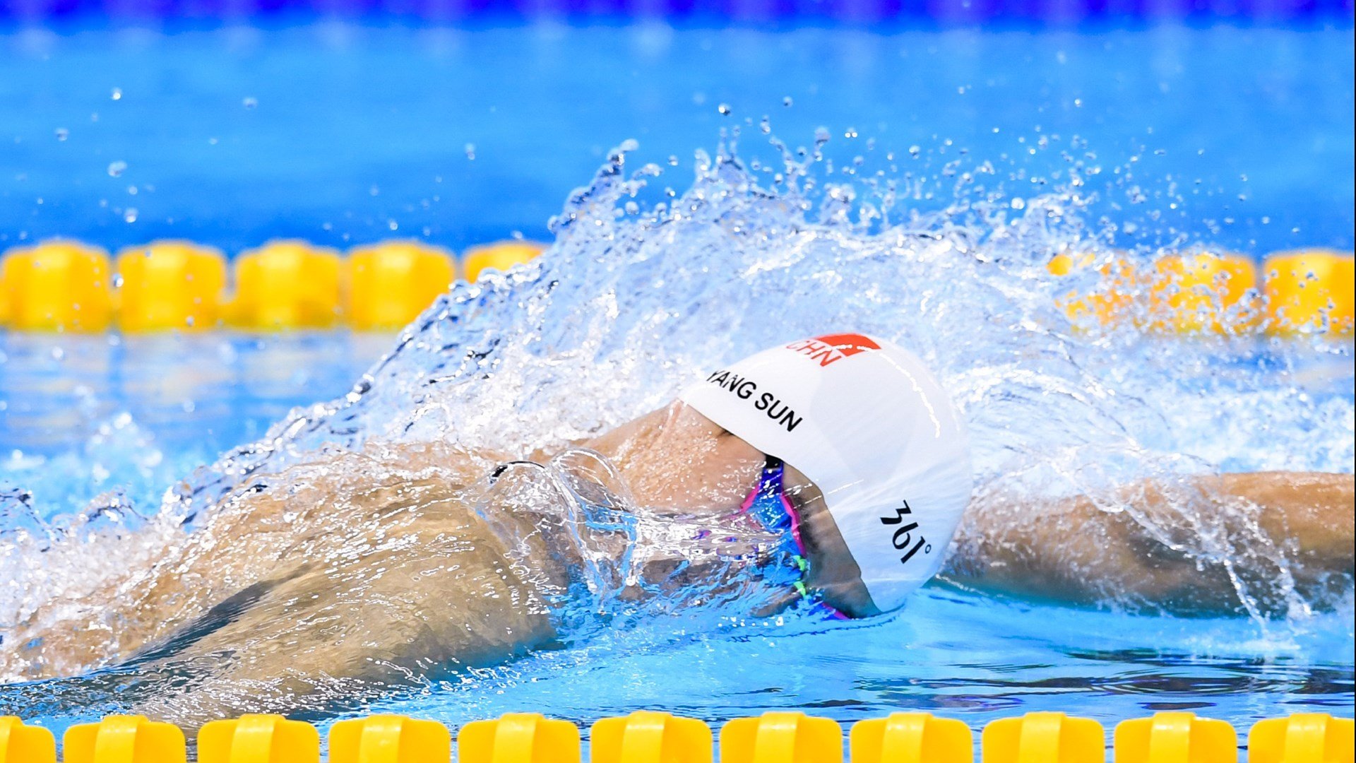 罗马连续得分压制哥伦比亚，三笘薰成为关键先生